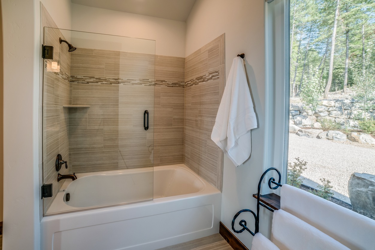 Shower & Tub Installation in Pick City